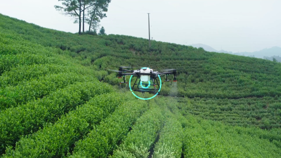 โดรนการเกษตร DJI รุ่น AGRAS T30