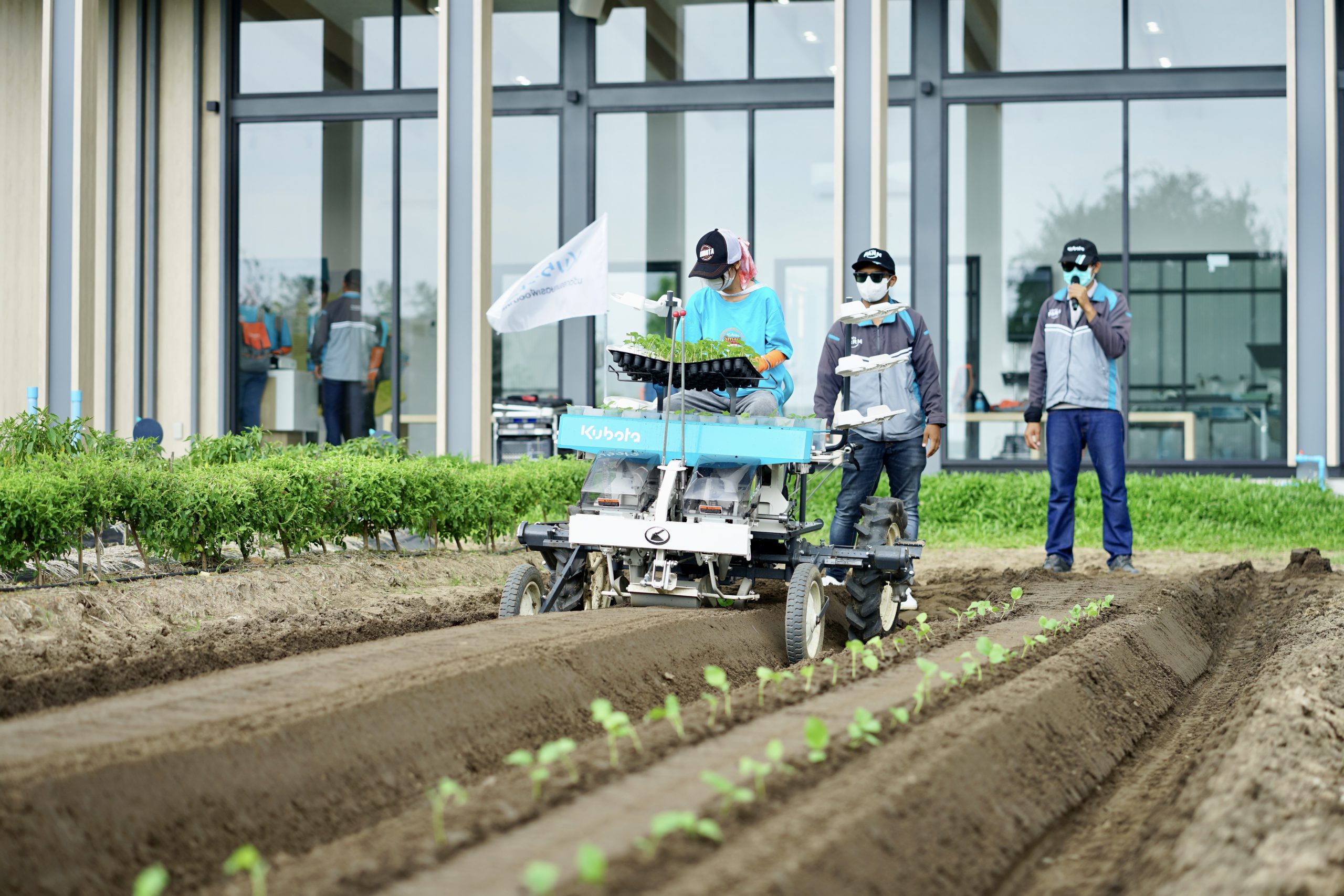 สยามคูโบต้า จัดกิจกรรม “KUBOTA Smart Farmer Camp 2022”